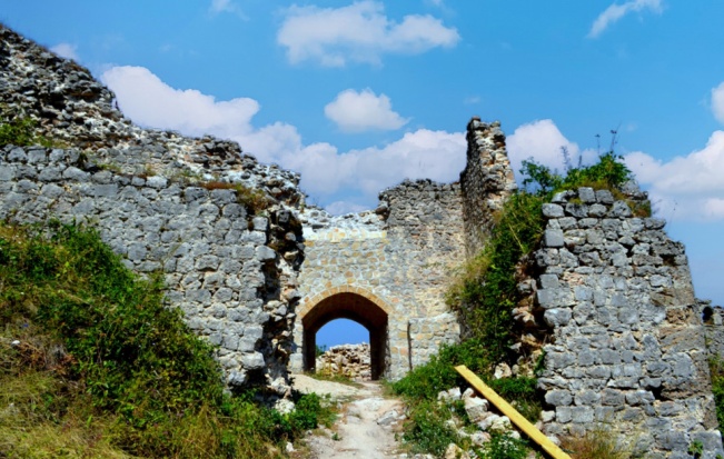 Fortăreaţa Ostrovica 2